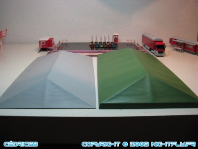 la "toile" a été peinte en gris clair et diminuée comme vous le voyez...