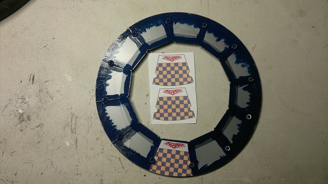 Dessus du plateau Bleu et étiquette refaite