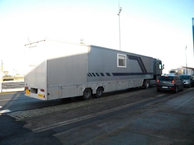 12314169_663168210491763_4403725665972205062_o [640x480].jpg