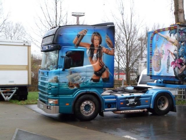 12378132_966121926778758_2511728045060557311_o [640x480].jpg