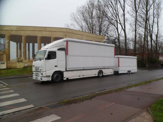 12371061_966130180111266_7249469619312918452_o [640x480].jpg